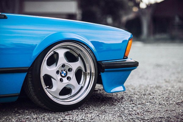 BMW этим всё сказано! Красива-а-ая!!! Bavarian Blues - Rimal Chand's 1985 BMW 635CSi - 3