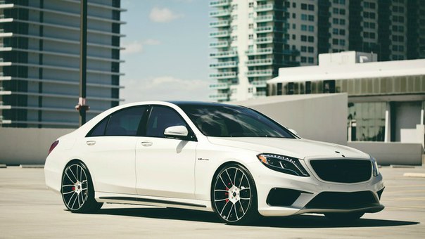 Mercedes-Benz S 63 AMG