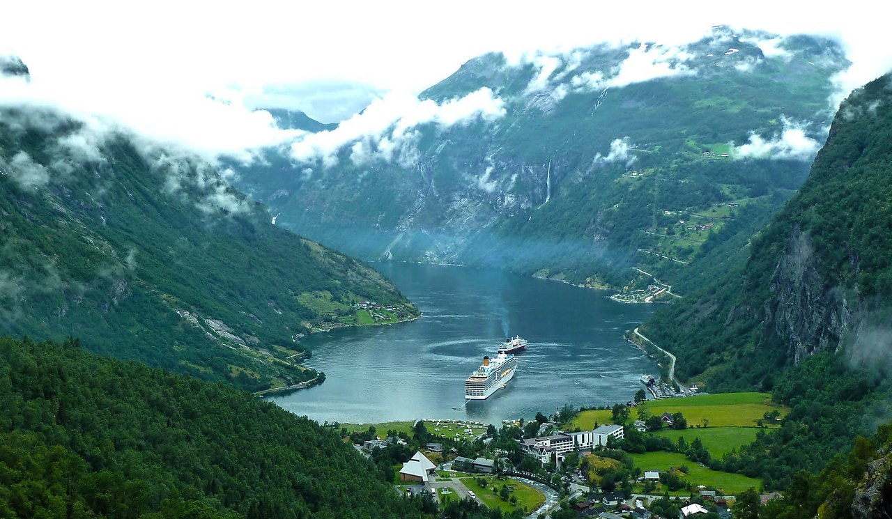 Most Scenic places of Norway images