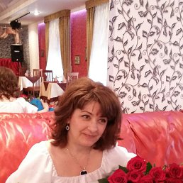 NATALI, 50, 