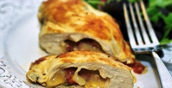 КУРИНАЯ ГРУДКА С СЫРОМ.ИНГРЕДИЕНТЫ: Сыр — 120 Грамм Куриная грудка — 3 Штуки Яйцо — 1 Штука Мука — ...