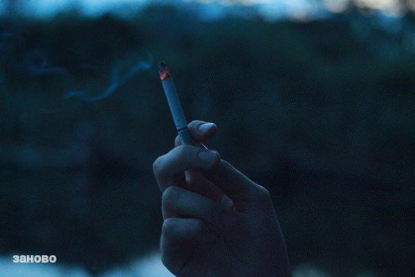 Когда вы станете старше, вы поймете, что в мире можно хоть как-нибудь жить только при одном ...
