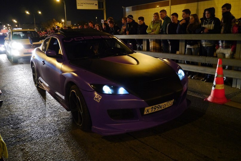    ?)).  )))MAZDA RX-8 - 2