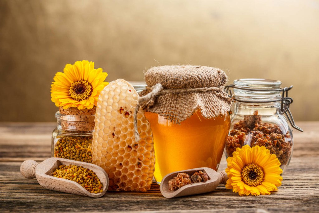 Медовый спас в 2022. Медовый спас 2023. Медовый спас (первый спас - Маковия). Мёд и продукты пчеловодства.