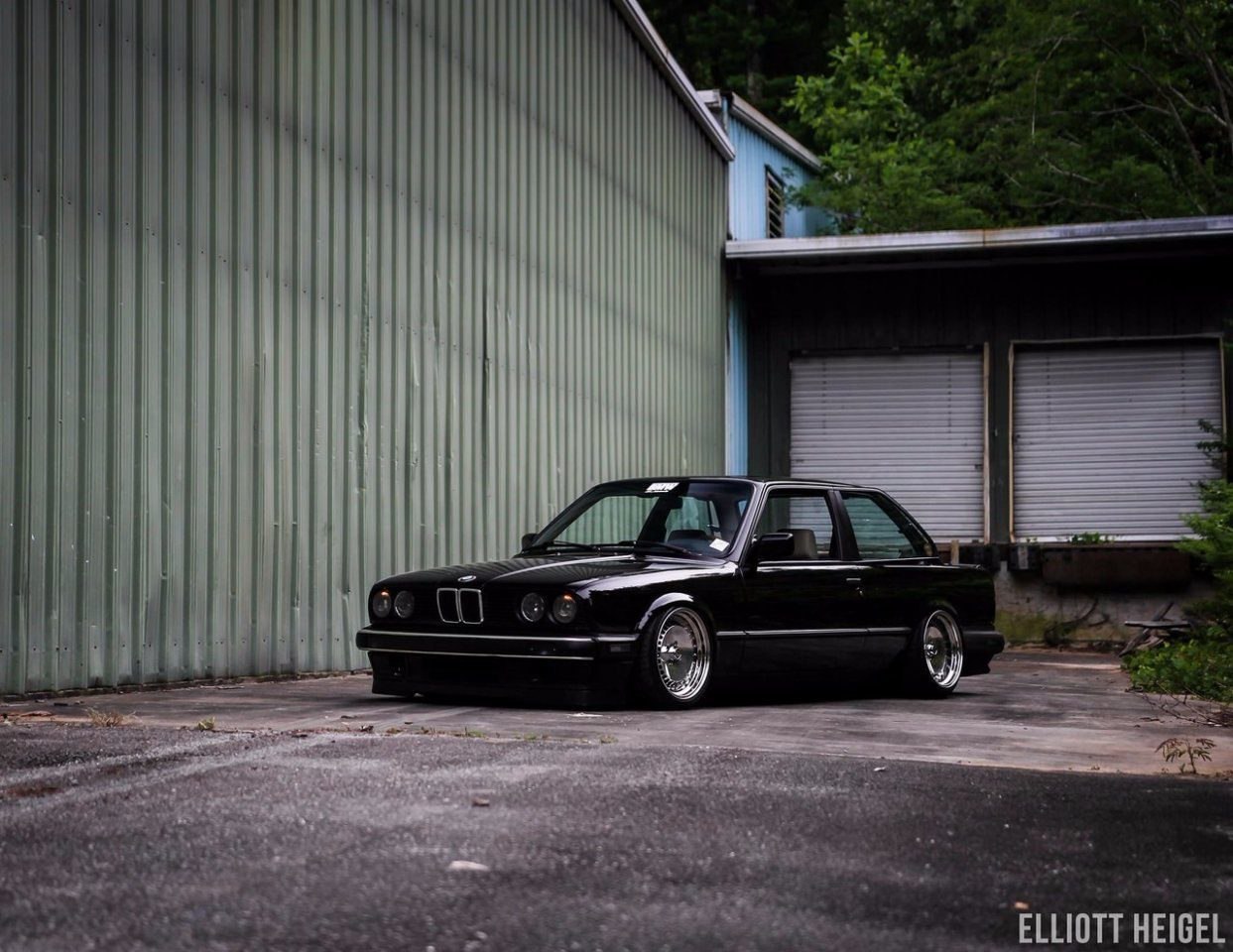 BMW 3-series E30