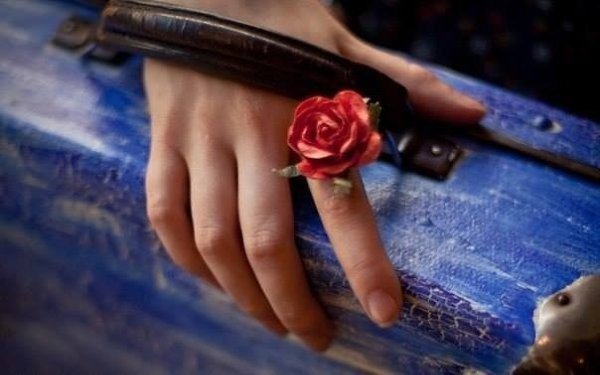 У каждого есть своя история, и она ничем не лучше, не хуже истории ближнего. Главное — научиться ...