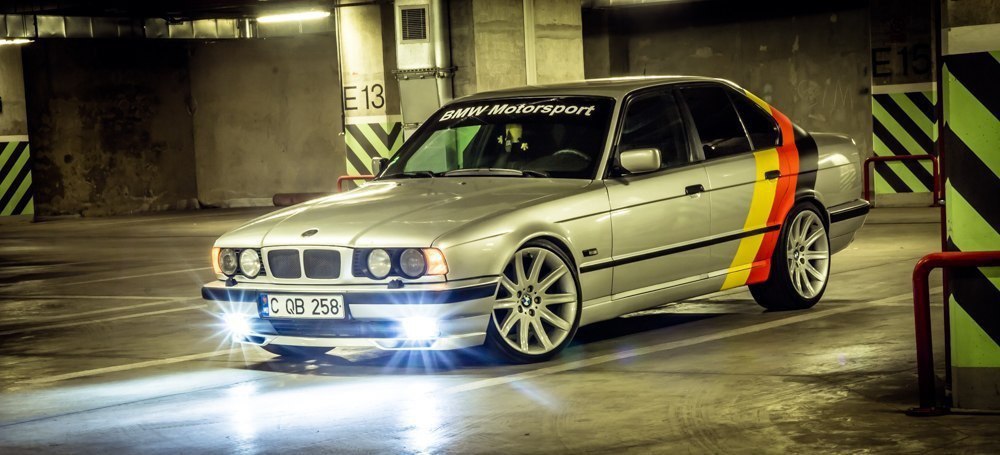 BMW E34