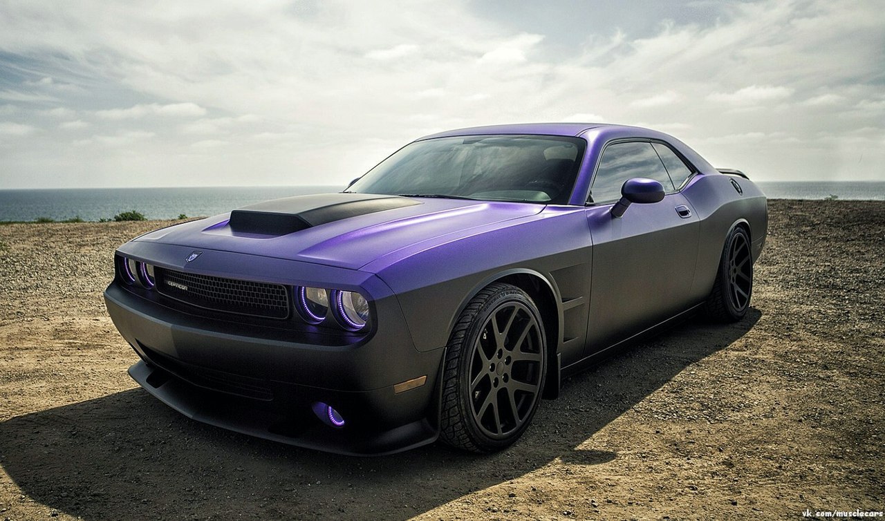 Dodge Challenger "Decepticon"