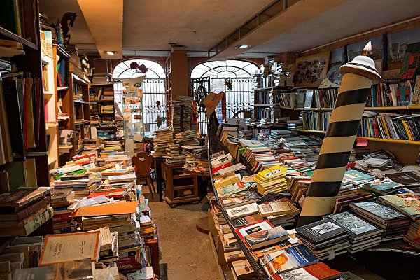 Libreria Acqua Alta или книжная лавка с душой.Букинистический магазин Libreria Alta Acqua – ... - 6