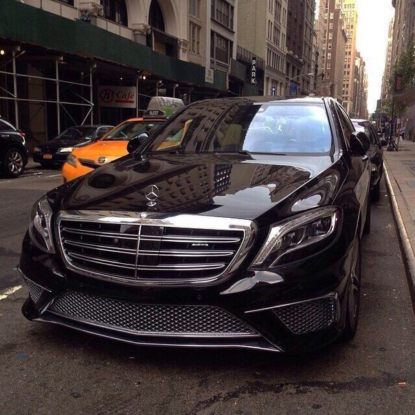 Mercedes-Benz S65 AMG