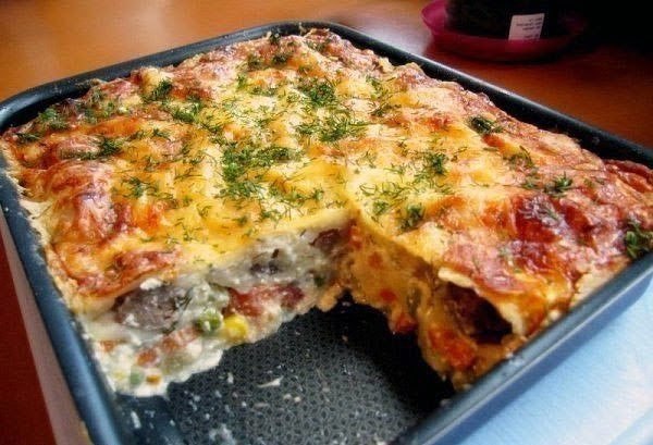 Запеканка с курицей и овощами.Состав продукта:-500гр. куриного филе-1 стакан вареного риса-1 банка ...