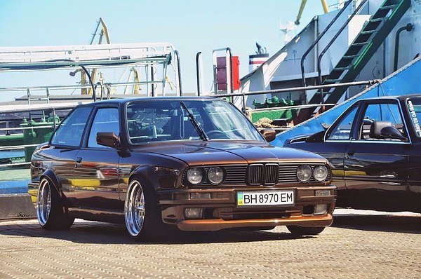 BMW 3 Series E30