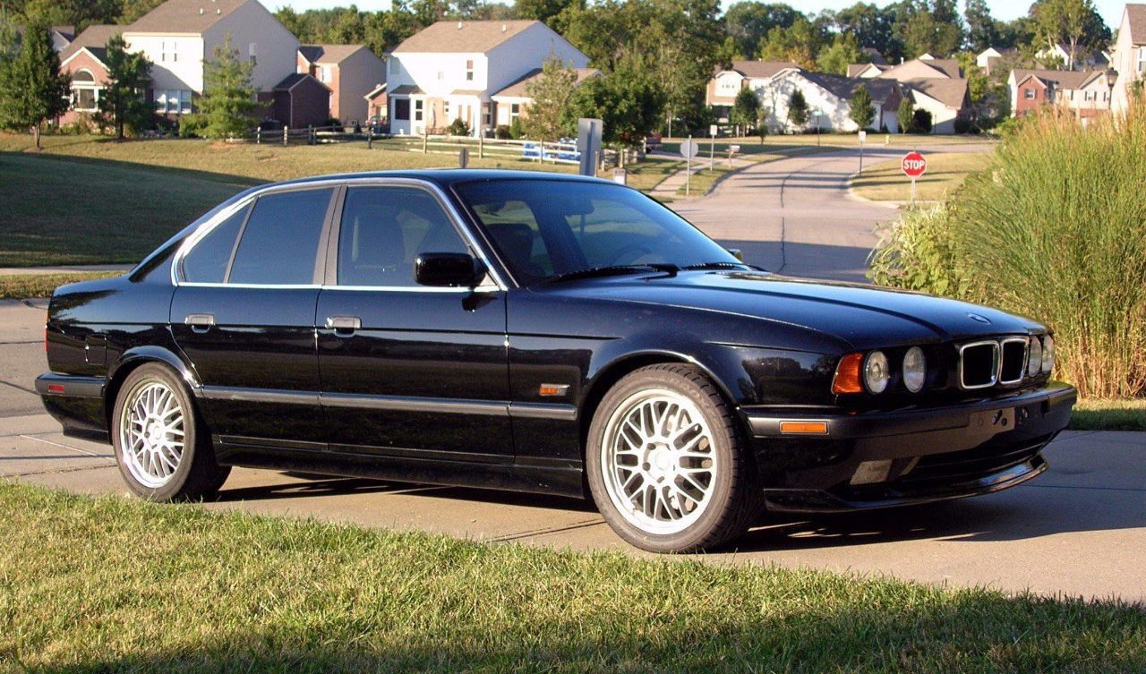 BMW E34 5-Series