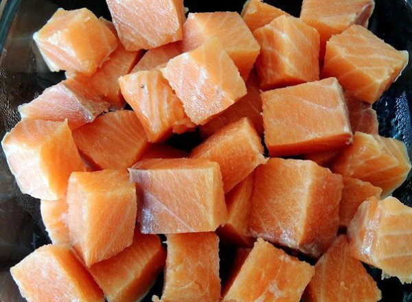 Горячая закуска из красной рыбы.Ингредиенты рецепта на: 5 человек.300-400 гр красной рыбы (семга или ... - 2