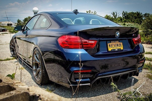 BMW F82 M4 - 3