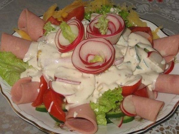 Топ-10 обалденных и вкусных салатов: 1. Салат из пекинской капусты Такой салат получается очень ... - 3