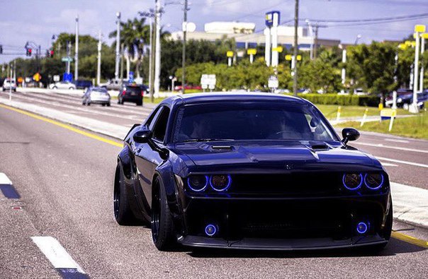 Dodge Challenger