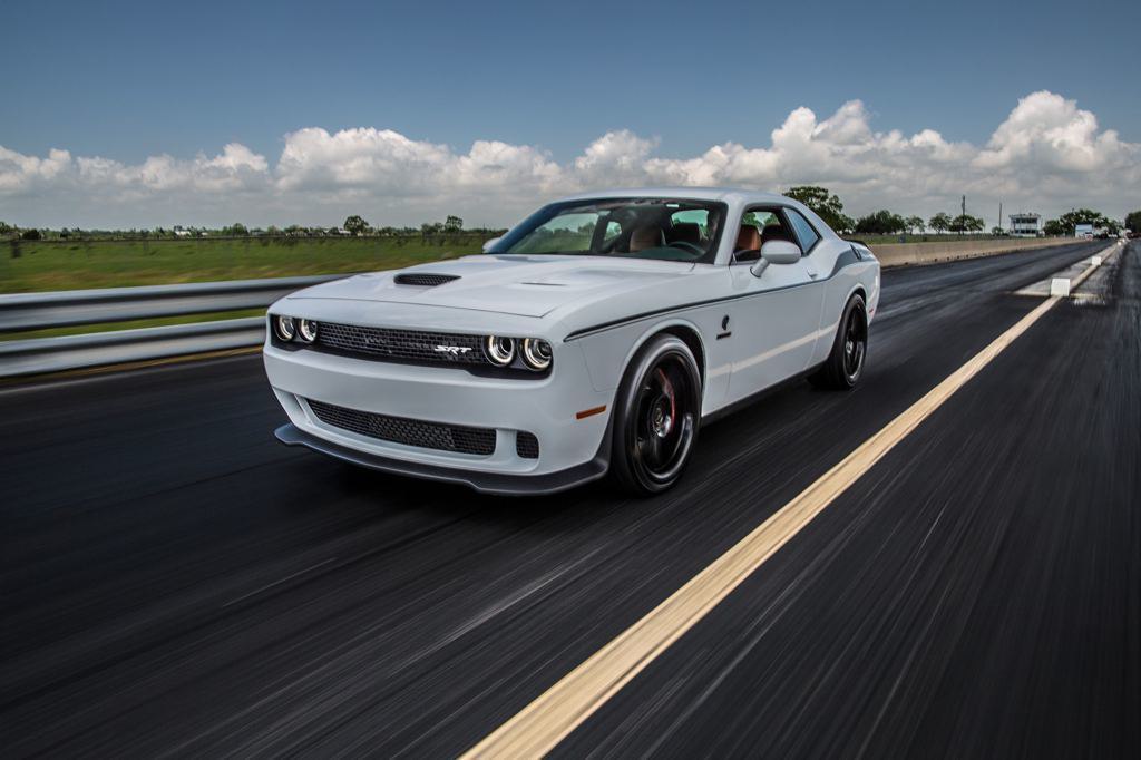 Dodge Challenger SRT Hellcat HPE850 by Hennessey