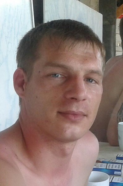 Денис божок биография семья дети Евгений Божков, 39 лет Рыбы, Россия, Владивосток ▶ Знакомства 