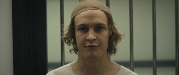 Тюремный эксперимент в Стэнфорде (2015).Жанр: триллер, драмаВ основу фильма положен эксперимент ... - 2
