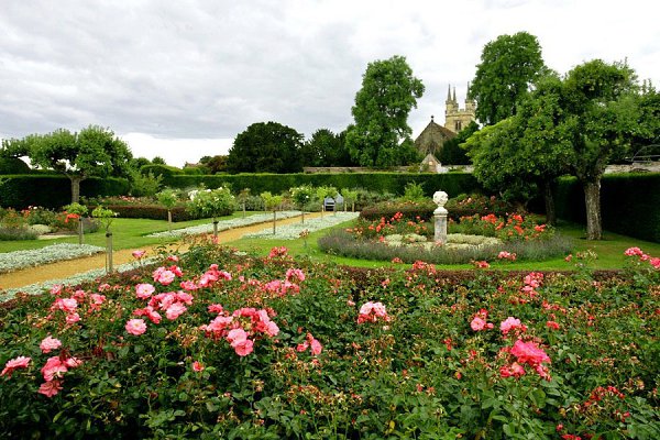 ���� �������� ���������(Penshurst Place & Gardens)����,��������������. ��� �������� ����������� ... - 17