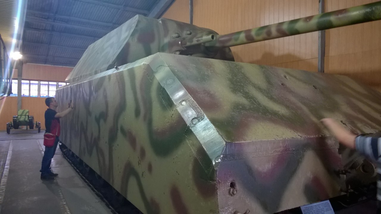  Maus -  .  , 188,9  - 2