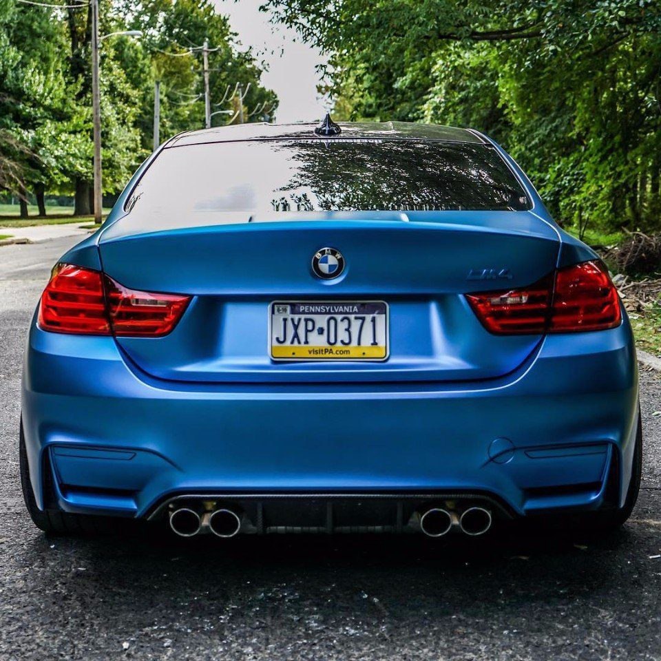  BMW F30 M4 - 2