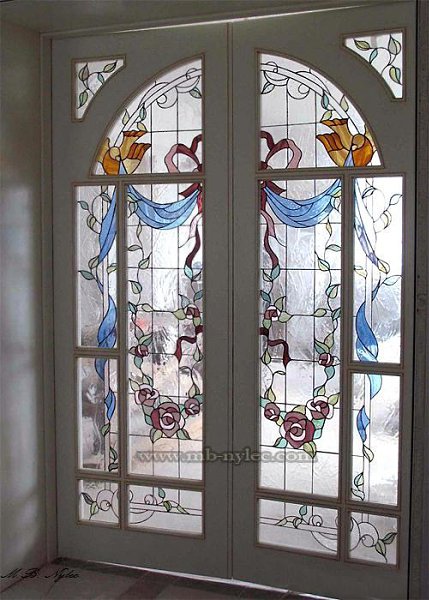Витражи в интерьере преображают пространство, делают его праздничным, изысканным и воспринимаются, ... - 3