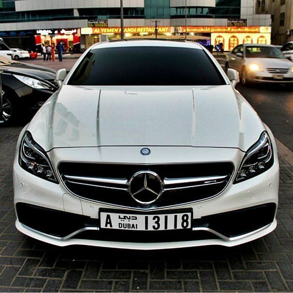 Mercedes-Benz CLS63 AMGs