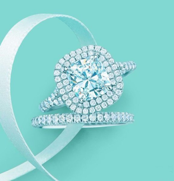 Tiffany & Co - 4