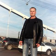 ee, 52 , 