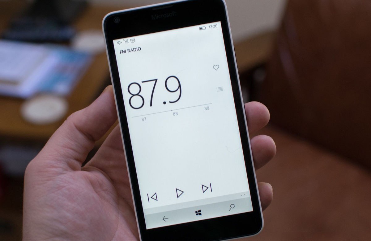   Windows 10 Mobile   FM-.    Microsoft  ...