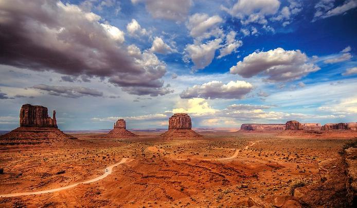  .      ,   (Monument Valley ...