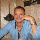  Wade (),  -  10  2016      ))