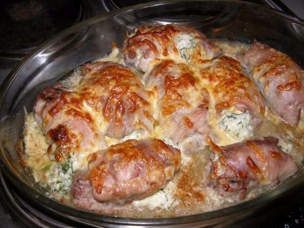 Пикантное блюдо для особенных случаев! Угостите друзей вкусненьким! КУРИНЫЕ РУЛЕТИКИ, ФАРШИРОВАННЫЕ ...