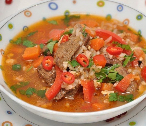 СУП ХАРЧО.ИНГРЕДИЕНТЫ:баранина или говядина – 600 г,лук – 2 шт.,морковь – 1 шт.,помидоры – 4 ...