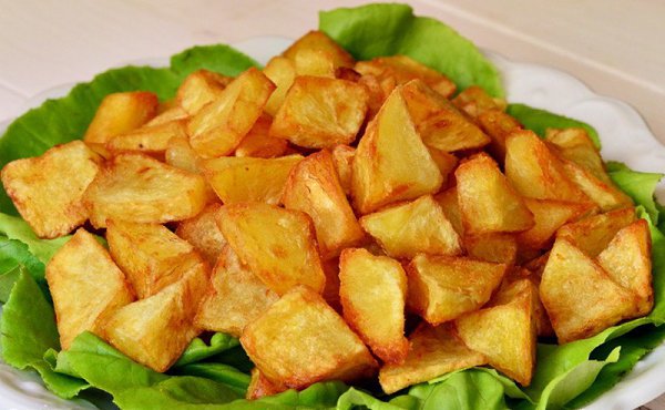 Хрустящий жареный картофель.Отличный рецепт вкуснейшей картошки, хрустящей снаружи и мягкой внутри. ...
