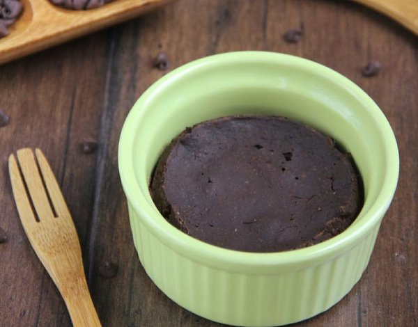 Десерты в микроволновке — вкуснятина за 5 минут! 1. Запечённое яблоко Ингредиенты: Яблоко — 1 шт. ... - 3