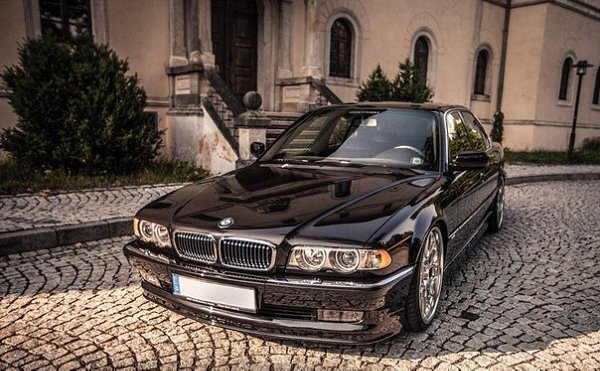 BMW 7 Series E38