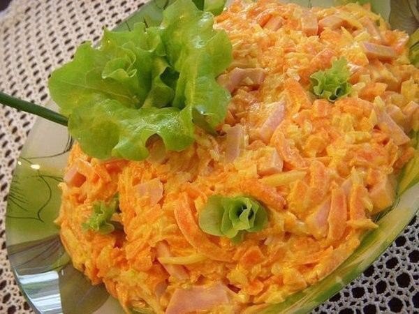 Топ-10 обалденных и вкусных салатов.1. Салат из пекинской капустыИнгредиенты:-Пекинская капуста 300 ... - 3
