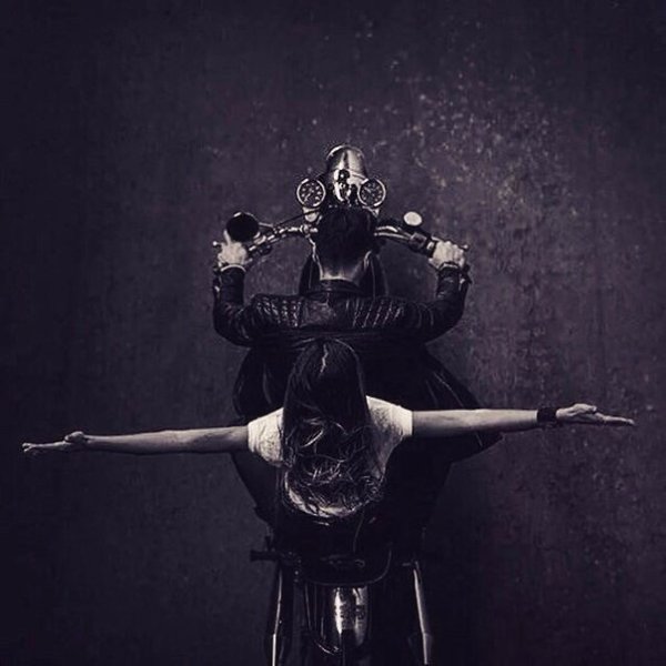 Ты. Ты сам ставишь себе границы. И они лишь в твоей голове. И не более. Ты сам выбираешь, где будешь ...