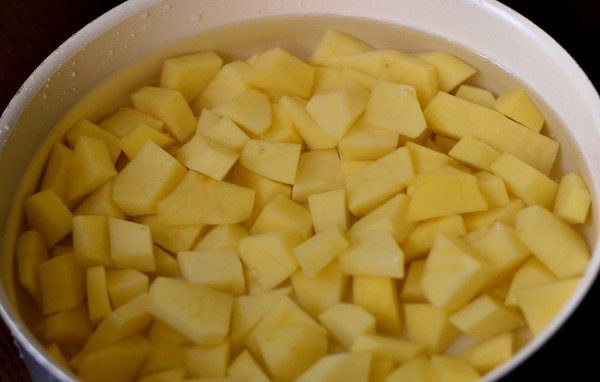 Хрустящий жареный картофель.Отличный рецепт вкуснейшей картошки, хрустящей снаружи и мягкой внутри. ... - 2