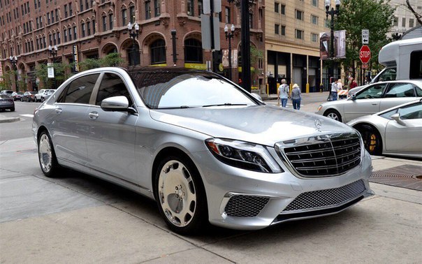 Mercedes-Maybach S600