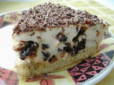 Легкий, вкусный и полезный фитнес-торт. Ингредиенты: Корж: -яичный белок 2шт; -яйцо 1шт; -овсяные ...
