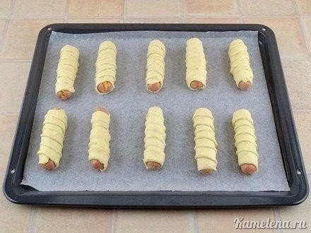 Рецепт на скорую руку. Сосиски в тесте.Простая и неизменно вкусная выпечка с ... - 6