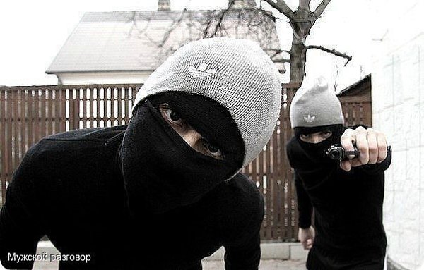 Я не Ангел и не Демон, и совсем не идеал! Ну такой я получился, так Господь меня создал.