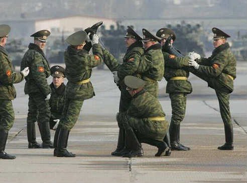 ������� �������, � ��� ��� � ��� ����� ����������? http://vk.com/war_crisis#i2y