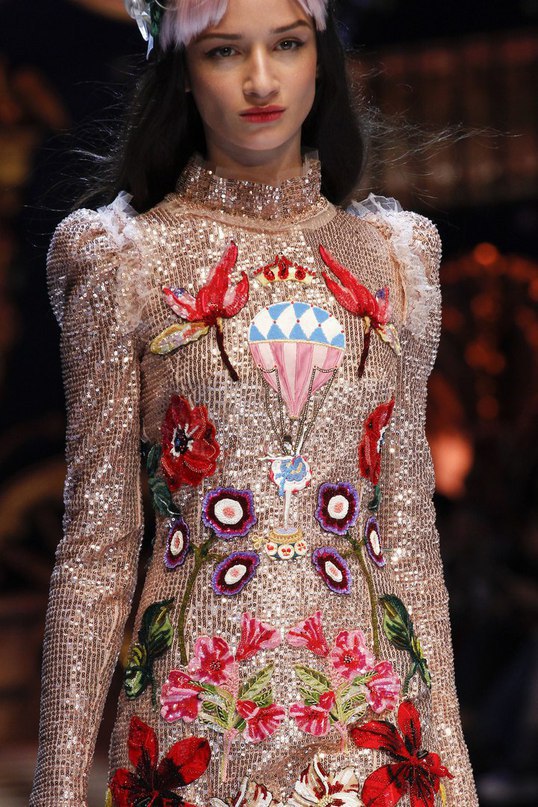 Dolce & Gabbana. - 5