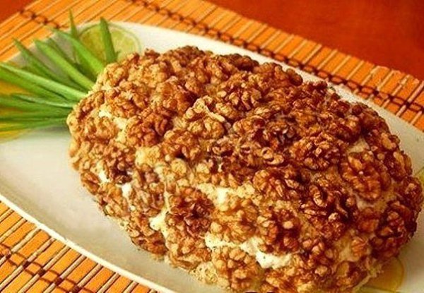 9 вкусных салатов.Салат «Черепаха».Ингредиенты: яйца – 4 шт. мясо куриное (копченое) – 150 г ... - 3