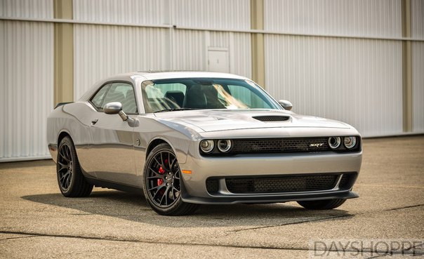 2016 Dodge Challenger SRT Hellcat - 2